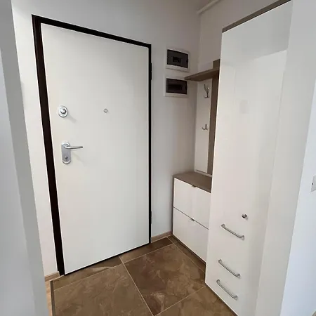 Comfortable In Coresi Area